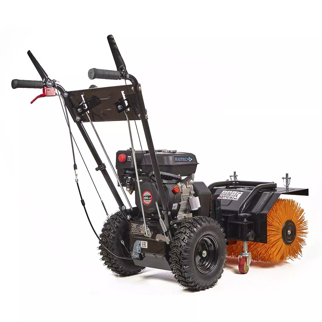 Машина подметальная HAITEC HT-KF196SET2 бензиновая 5,3л.с., 60 см с насадкой для уборки снега