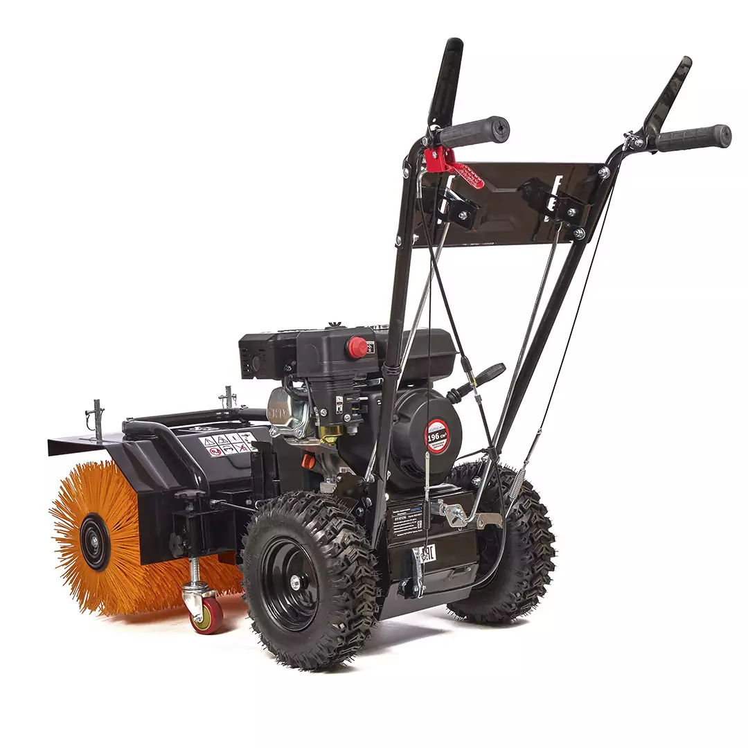 Машина подметальная HAITEC HT-KF196SET1 бензиновая 5,3л.с., 60 см с комплектом насадок для уборки снега и контейнером для мусора