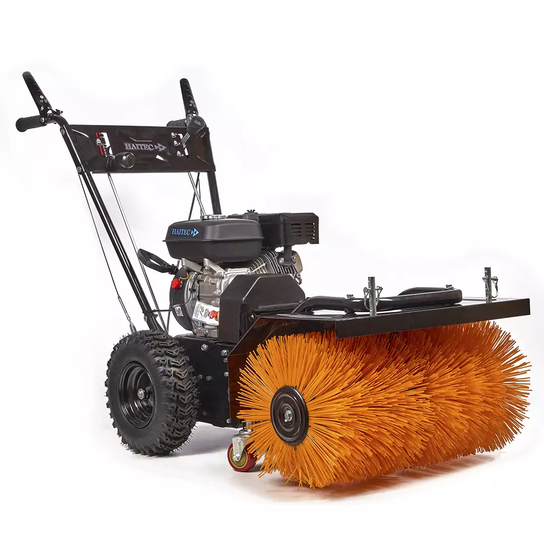 Машина подметальная HAITEC HT-KF196SET2 бензиновая 5,3л.с., 60 см с насадкой для уборки снега